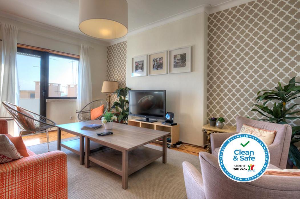 Santa Apolonia 7d - 6 Bedrooms Apartment *