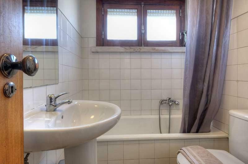 Santa Apolonia 7d - 6 Bedrooms * Lissabon