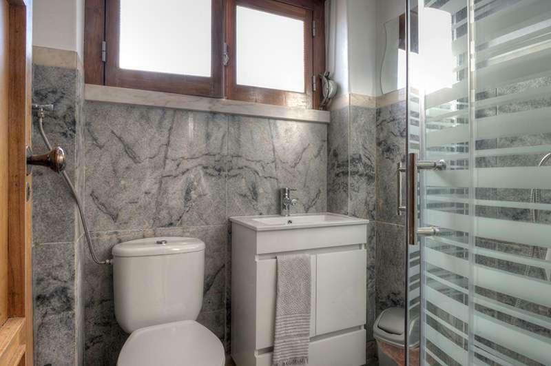 Santa Apolonia 7d - 6 Bedrooms Lissabon